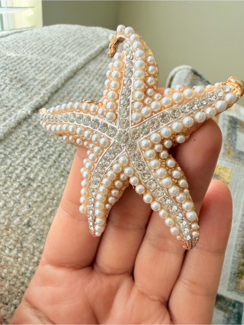 Pearl & Crystal Starfish Pin Brooch - Picture 3 of 3